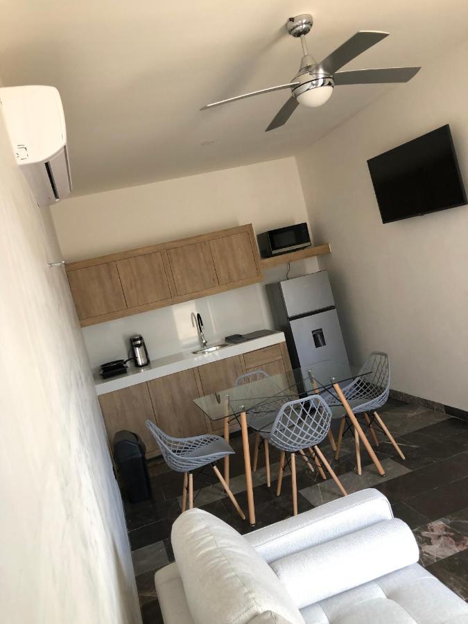 Hotel Suites La Negra Boutique เมริดา ภายนอก รูปภาพ