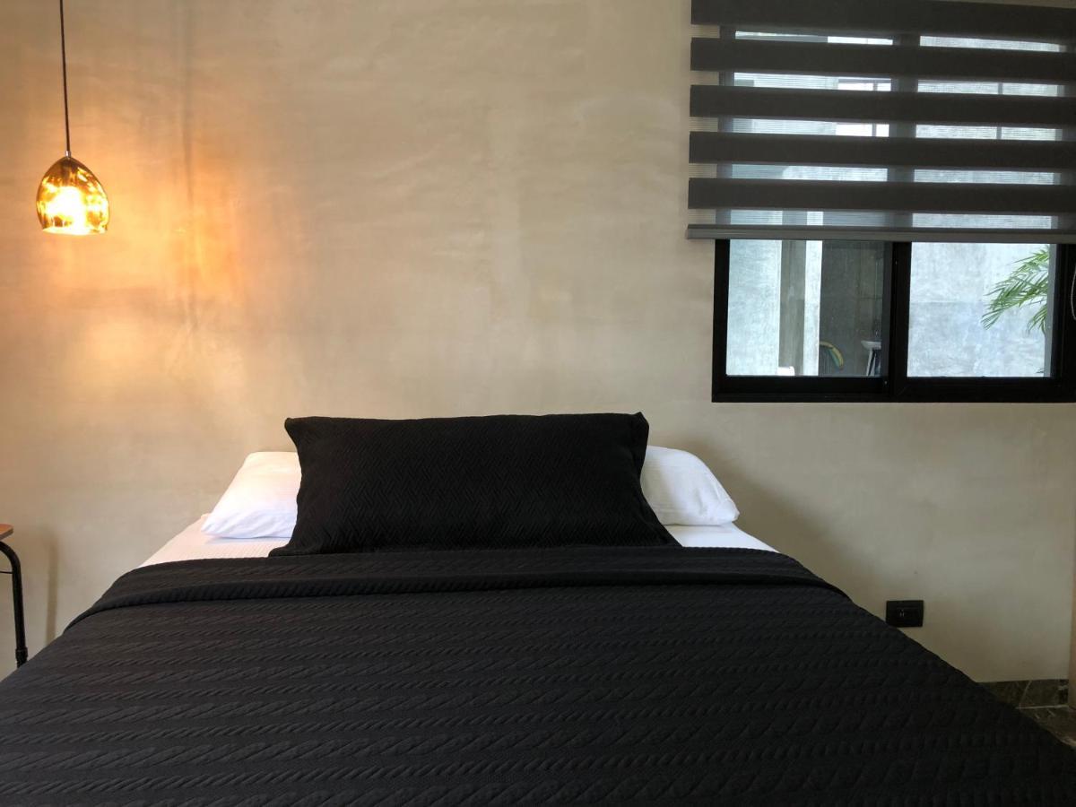 Hotel Suites La Negra Boutique เมริดา ภายนอก รูปภาพ